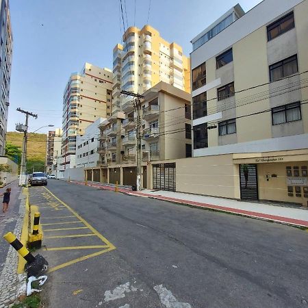 Lindo Apartamento 50 Metros Da Praia Do Morro, Tres Quartos E Duas Vagas De Garagem グアラパリー エクステリア 写真