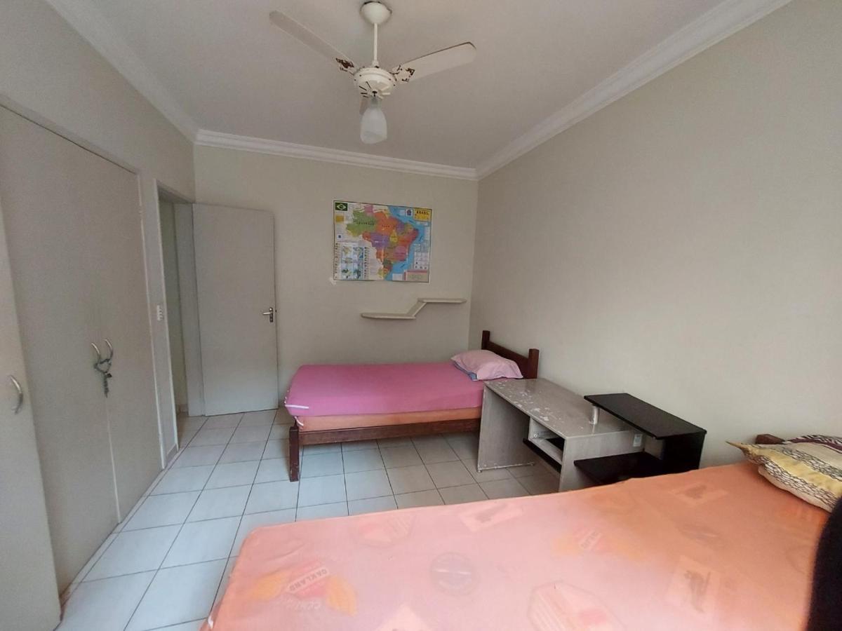 Lindo Apartamento 50 Metros Da Praia Do Morro, Tres Quartos E Duas Vagas De Garagem グアラパリー エクステリア 写真