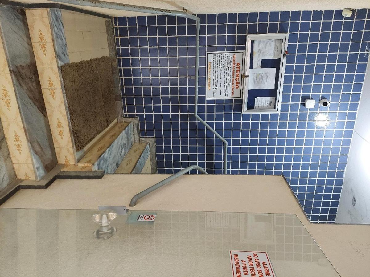 Lindo Apartamento 50 Metros Da Praia Do Morro, Tres Quartos E Duas Vagas De Garagem グアラパリー エクステリア 写真